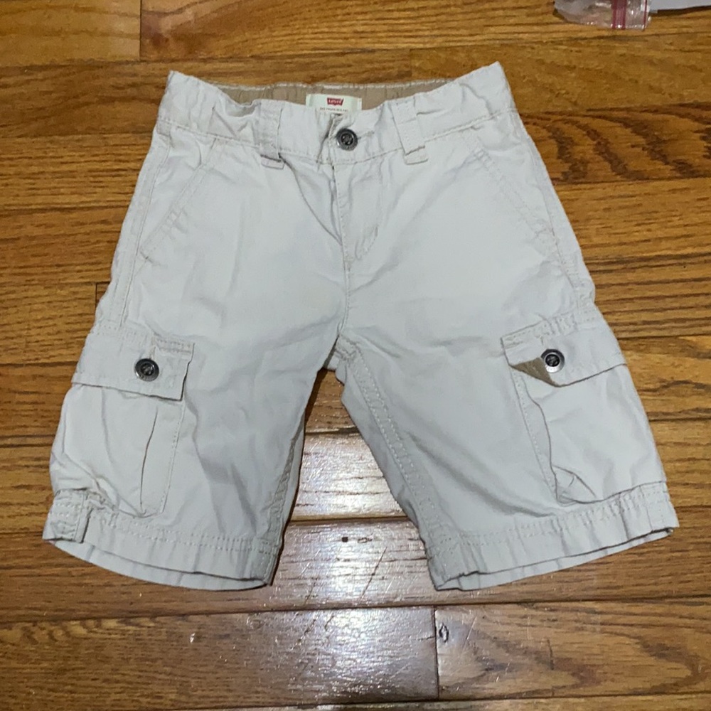 Levi's ❤️ Kid's Beige 100% Cotton Cargo Shorts Size 3-4 Year (PRE-LOVED)